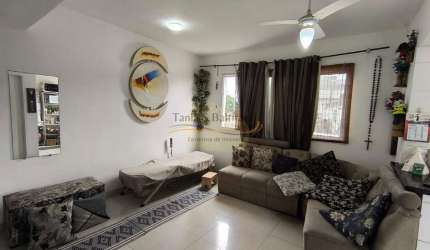Casa Triplex em Villagio - Santos/SP.