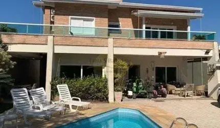 Casa Sodrado Alto Padrão - Próximo a Praia da Enseada - Guarujá/SP.