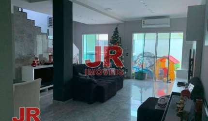 Cobertura com 3 dormitórios à venda, 170 m² por R$ 700.000,00 - Palmeiras - Cabo Frio/RJ