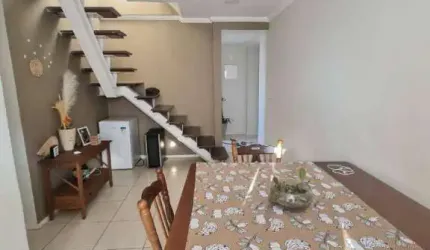 Cobertura com 3 dormitórios à venda, 155 m² por R$ 770.000 - Braga - Cabo Frio/RJ