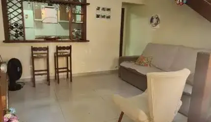 Casa com 2 dormitórios à venda por R$ 500.000 - Palmeiras - Cabo Frio/RJ