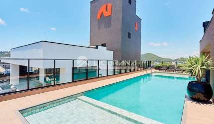 Apartamento Stúdio, com 1 dormitório, vaga de garagem e piscina
