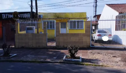 Casa com 2 quartos à venda na Rua Saldanha da Gama, 184, Vila São José, Porto Alegre, 90 m2 por R$ 460.000