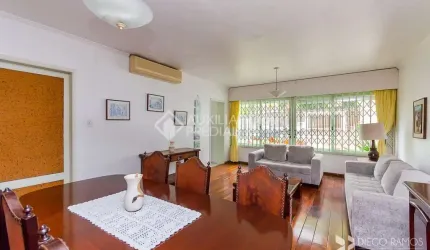 Casa com 4 quartos à venda na Rua Matias José Bins, 514, Três Figueiras, Porto Alegre, 442 m2 por R$ 1.586.000