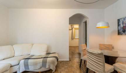 Apartamento com 2 quartos à venda na Rua Ramiro Barcelos, 1567, Independência, Porto Alegre, 56 m2 por R$ 340.000