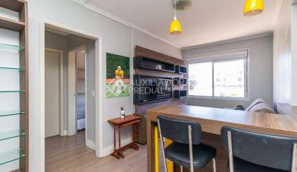 Apartamento com 1 quarto à venda na Rua Valparaíso, 1018, Jardim Botânico, Porto Alegre, 43 m2 por R$ 250.000