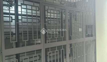 Apartamento com 3 quartos à venda na Rua Jerônimo Coelho, 290, Centro Histórico, Porto Alegre, 101 m2 por R$ 335.000