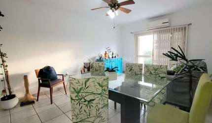 Apartamento com 3 quartos à venda na Avenida Icaraí, 892, Cristal, Porto Alegre, 107 m2 por R$ 300.000