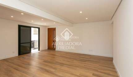 Apartamento com 2 quartos à venda na Rua Vinte e Quatro de Outubro, 368, Moinhos de Vento, Porto Alegre, 67 m2 por R$ 620.000