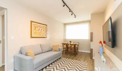 Apartamento com 2 quartos à venda na Avenida Cristóvão Colombo, 109, Floresta, Porto Alegre, 51 m2 por R$ 700.000