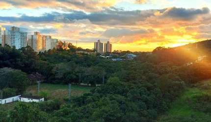 Apartamento com 3 quartos à venda na Rua Irmão Norberto Francisco Rauch, 700, Jardim Carvalho, Porto Alegre, 79 m2 por R$ 476.000