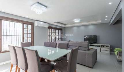 Casa em condomínio fechado com 3 quartos à venda na Rua Canavieiras, 98, Vila Ipiranga, Porto Alegre, 270 m2 por R$ 950.000