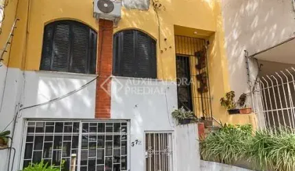 Casa com 3 quartos à venda na Avenida Getúlio Vargas, 374, Menino Deus, Porto Alegre, 184 m2 por R$ 865.000