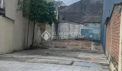 Terreno à venda na Rua Bernardo Pires, 437, Santana, Porto Alegre, 217 m2 por R$ 530.000