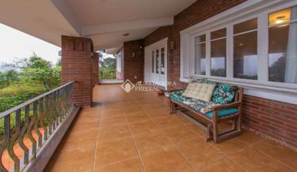 Casa com 4 quartos à venda na Rua Deputado Astério de Mello, 415, Teresópolis, Porto Alegre, 359 m2 por R$ 1.720.000