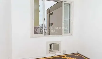 Apartamento com 2 quartos à venda na Avenida Cristóvão Colombo, 1708, Floresta, Porto Alegre, 63 m2 por R$ 235.000