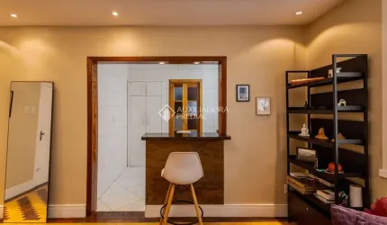 Apartamento com 1 quarto à venda na Avenida Cristóvão Colombo, 2460, Floresta, Porto Alegre, 63 m2 por R$ 320.000