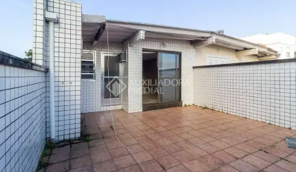 Cobertura com 3 quartos à venda na Rua Curupaiti, 1091, Cristal, Porto Alegre, 117 m2 por R$ 320.000