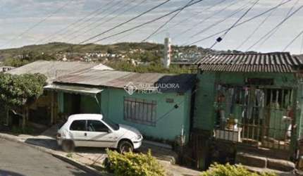 Casa com 2 quartos à venda na Rua Gregório Perez, 294, Cavalhada, Porto Alegre, 122 m2 por R$ 145.000