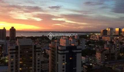 Apartamento com 3 quartos à venda na Avenida Getúlio Vargas, 1271, Menino Deus, Porto Alegre, 120 m2 por R$ 2.120.000
