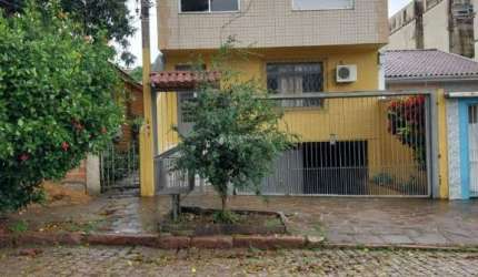 Apartamento com 2 quartos à venda na Rua Teixeira de Freitas, 647, Santo Antônio, Porto Alegre, 60 m2 por R$ 215.000