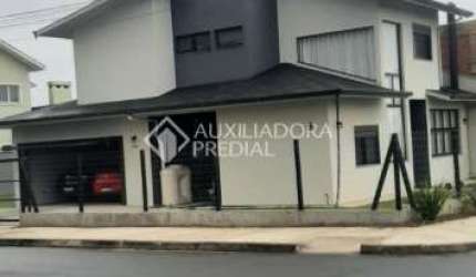 Casa em condomínio fechado com 4 quartos à venda na Rua Libório Kummer, 200, Mário Quintana, Porto Alegre, 175 m2 por R$ 830.000