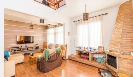 Casa em condomínio fechado com 3 quartos à venda na Rua Nunes, 200, Medianeira, Porto Alegre, 135 m2 por R$ 700.000