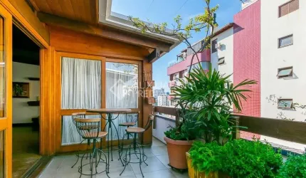 Cobertura com 4 quartos à venda na Avenida Mariland, 1350, São João, Porto Alegre, 216 m2 por R$ 1.650.000