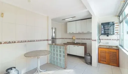 Apartamento com 3 quartos à venda na Avenida Coronel Lucas de Oliveira, 2470, Petrópolis, Porto Alegre, 97 m2 por R$ 350.000