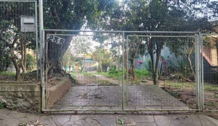 Terreno à venda na Rua Professor Joaquim Felizardo, 235, Espírito Santo, Porto Alegre, 50 m2 por R$ 300.000