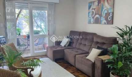 Apartamento com 2 quartos à venda na Rua Domingos Seguézio, 127, Vila Ipiranga, Porto Alegre, 77 m2 por R$ 320.000