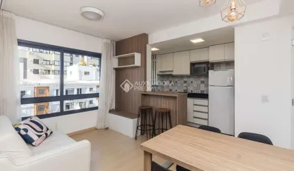 Apartamento com 2 quartos para alugar na Rua Laurindo, 116, Santana, Porto Alegre, 55 m2 por R$ 3.250