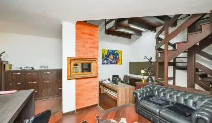 Casa em condomínio fechado com 3 quartos para alugar na Rua Canto e Melo, 64, Nonoai, Porto Alegre, 372 m2 por R$ 8.000