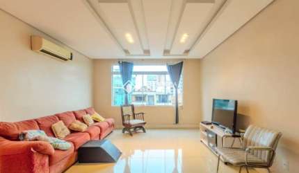 Apartamento com 3 quartos para alugar na Rua Mariante, 1026, Rio Branco, Porto Alegre, 137 m2 por R$ 3.600