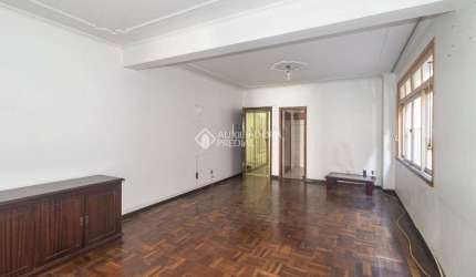Apartamento com 3 quartos para alugar na Rua Marechal Floriano Peixoto, 348, Centro Histórico, Porto Alegre, 108 m2 por R$ 2.000