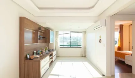 Apartamento com 2 quartos para alugar na Avenida Teresópolis, 3236, Teresópolis, Porto Alegre, 70 m2 por R$ 2.200