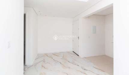 Apartamento com 2 quartos para alugar na Avenida Germano Schmarczek, 1000, Morro Santana, Porto Alegre, 46 m2 por R$ 1.500
