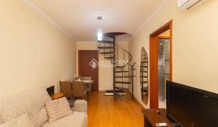Cobertura com 2 quartos para alugar na Rua Euclydes da Cunha, 245, Partenon, Porto Alegre, 126 m2 por R$ 2.800