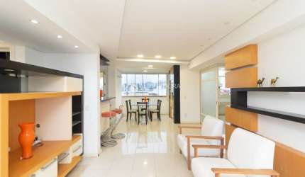 Apartamento com 3 quartos para alugar na Rua Isidoro Tressi, 122, Jardim Botânico, Porto Alegre, 109 m2 por R$ 3.100