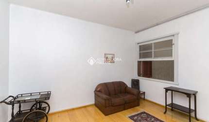 Apartamento com 3 quartos para alugar na Rua Coronel Fernando Machado, 1069, Centro Histórico, Porto Alegre, 90 m2 por R$ 2.500