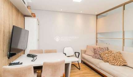 Apartamento com 1 quarto para alugar na Avenida Lageado, 615, Petrópolis, Porto Alegre, 42 m2 por R$ 2.500