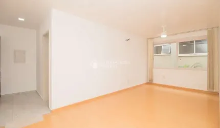Apartamento com 3 quartos para alugar na Rua Honório Silveira Dias, 840, São João, Porto Alegre, 98 m2 por R$ 1.900