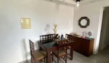 Apartamento com 3 quartos para alugar na Rua Irmão Félix Roberto, 100, Humaitá, Porto Alegre, 51 m2 por R$ 2.800