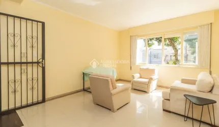 Casa em condomínio fechado com 3 quartos para alugar na Avenida América, 77, Auxiliadora, Porto Alegre, 317 m2 por R$ 5.500