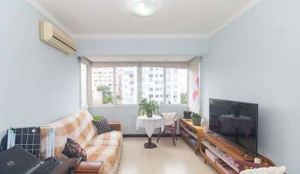 Apartamento com 1 quarto para alugar na Avenida Loureiro da Silva, 1710, Cidade Baixa, Porto Alegre, 50 m2 por R$ 2.200