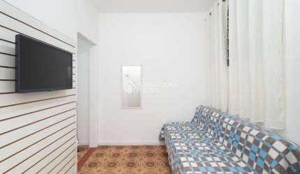 Apartamento com 1 quarto para alugar na Rua Doutor Voltaire Pires, 66, Santo Antônio, Porto Alegre, 39 m2 por R$ 1.100