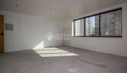 Sala comercial para alugar na Rua Doutor Florêncio Ygartua, 270, Moinhos de Vento, Porto Alegre, 37 m2 por R$ 1.304