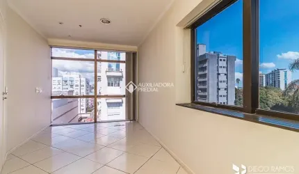 Sala comercial para alugar na Rua Padre Chagas, 66, Moinhos de Vento, Porto Alegre, 63 m2 por R$ 2.700