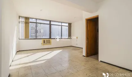 Sala comercial para alugar na Rua Vigário José Inácio, 250, Centro Histórico, Porto Alegre, 52 m2 por R$ 250