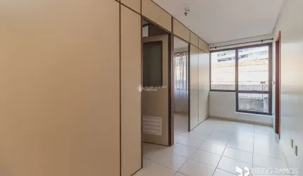 Sala comercial para alugar na Avenida Cristóvão Colombo, 881, Moinhos de Vento, Porto Alegre, 38 m2 por R$ 910